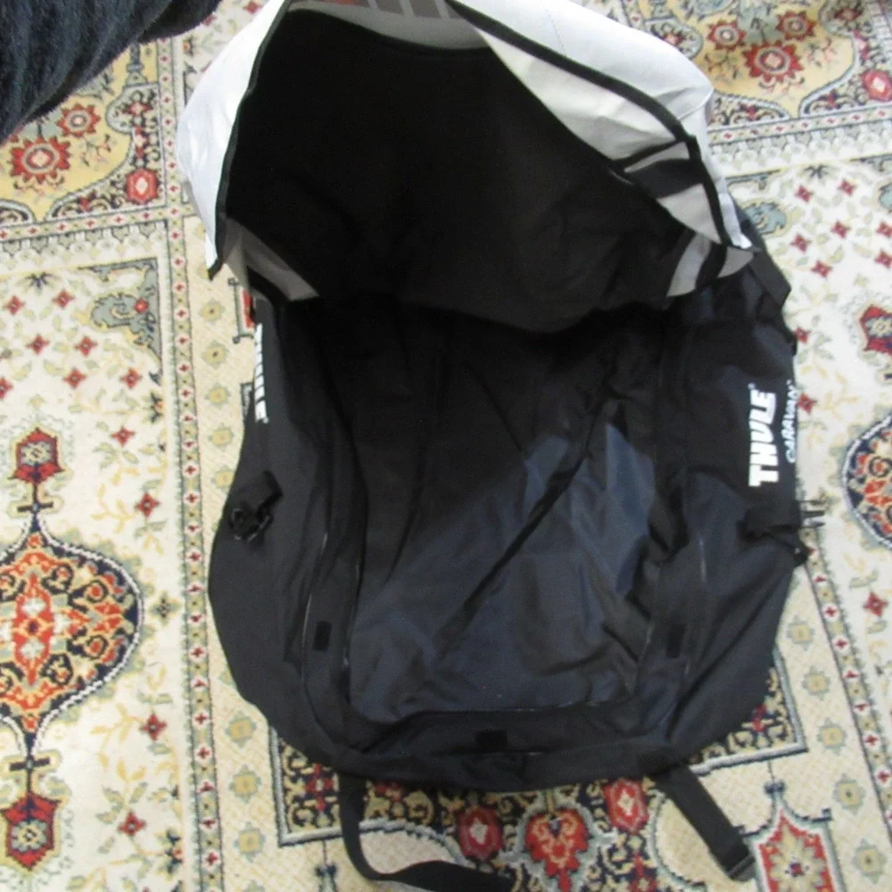 Thule Caravan Rooftop XL Weatherproof Bag 13 CF Travel Rain Wind Snow Rugged NWD